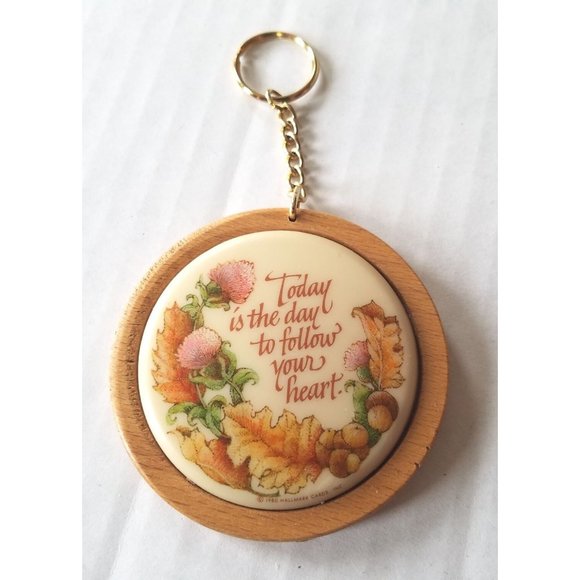 Follow Your Heart Keychain Vintage Hallmark Floral Today is the Day Retro 80s - Picture 5 of 6